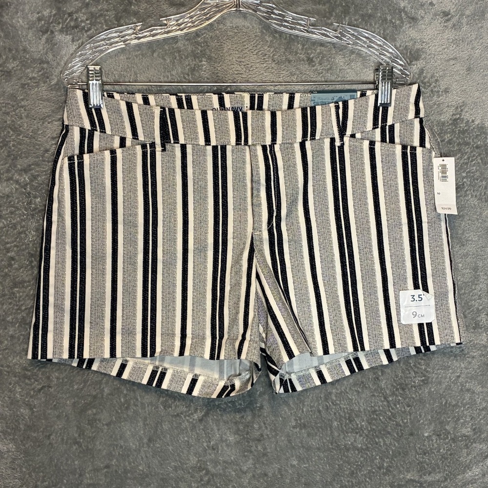 Old Navy Womens Pixie Chino Shorts 10 Striped Classic Coastal Minimalist NWT